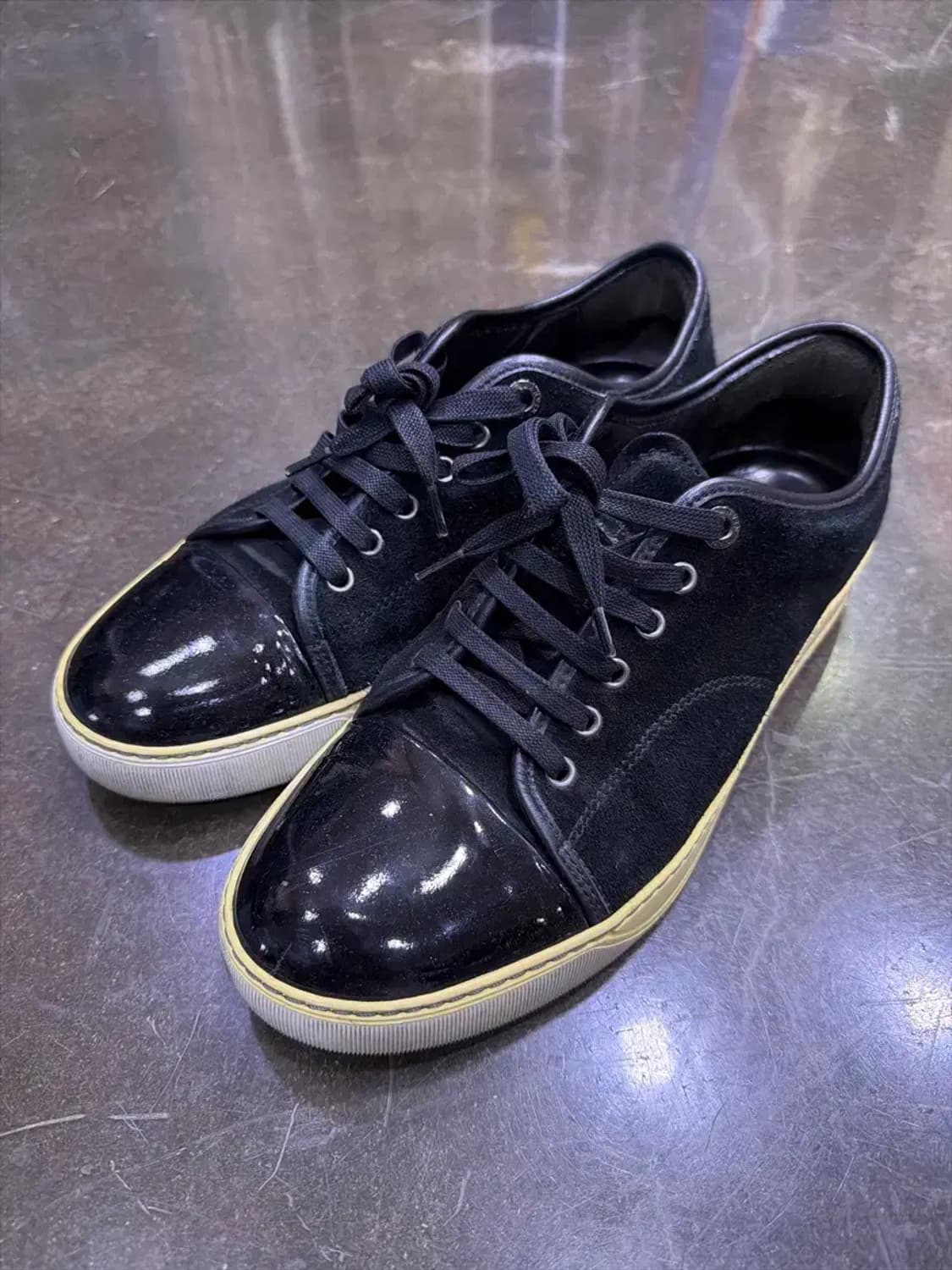 랑방 벨루어 스웨이드 스니커즈 블랙 5 사이즈 240 상품이미지1