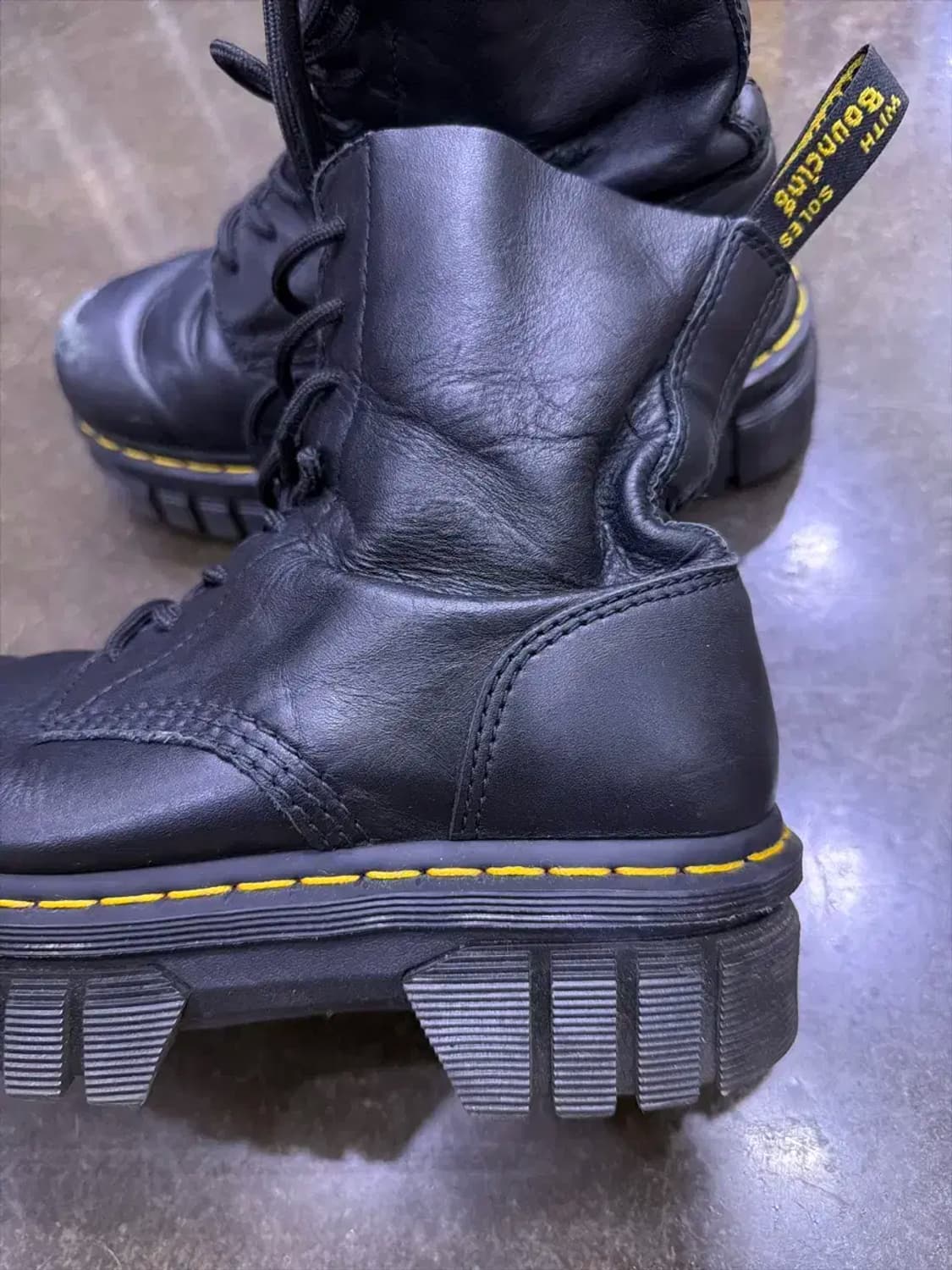 닥터마틴 오드릭 8홀 부츠 워커 250 상품이미지6