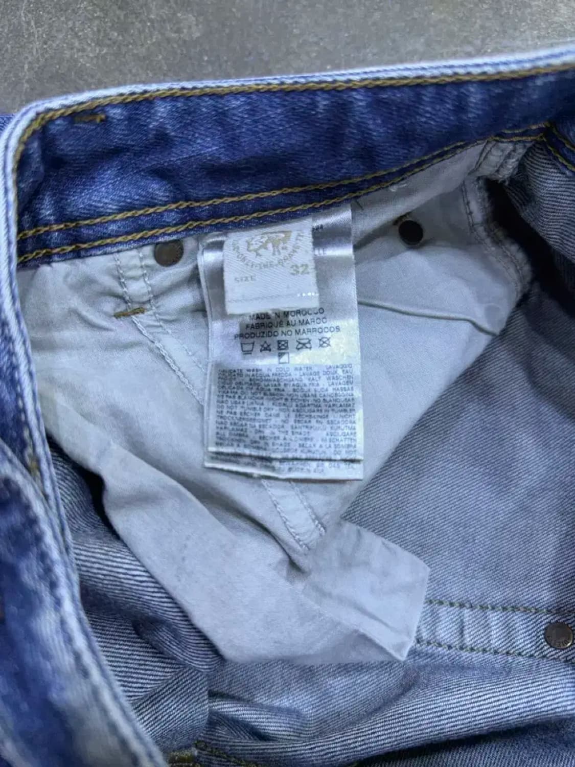 디젤 크룰리 빈티지 워싱 데미지 레귤러 슬림 데님팬츠 32 상품이미지8