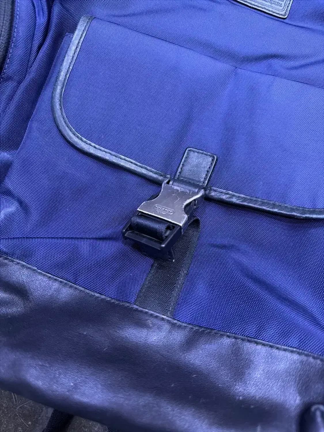 코치 보야지 백팩 네이비 가방 상품이미지5