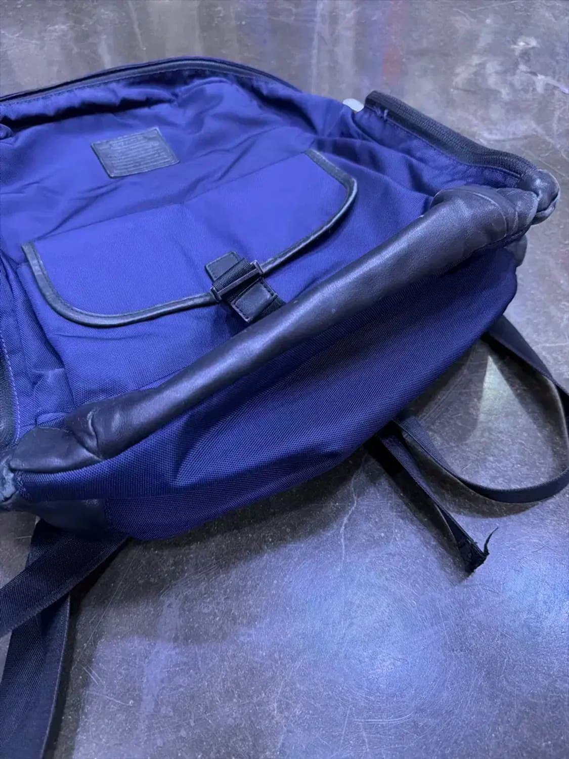 코치 보야지 백팩 네이비 가방 상품이미지6