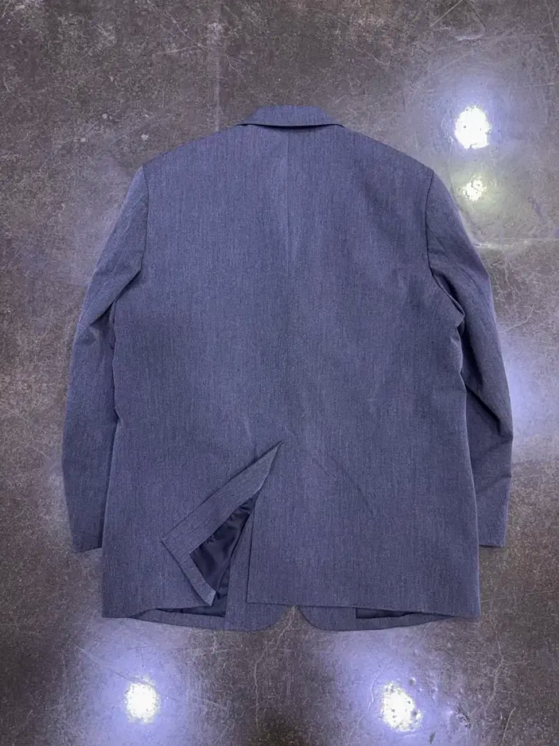 무신사스탠다드 대디 숄더 오버사이즈 블레이저 미디엄 그레이 L 상품이미지5