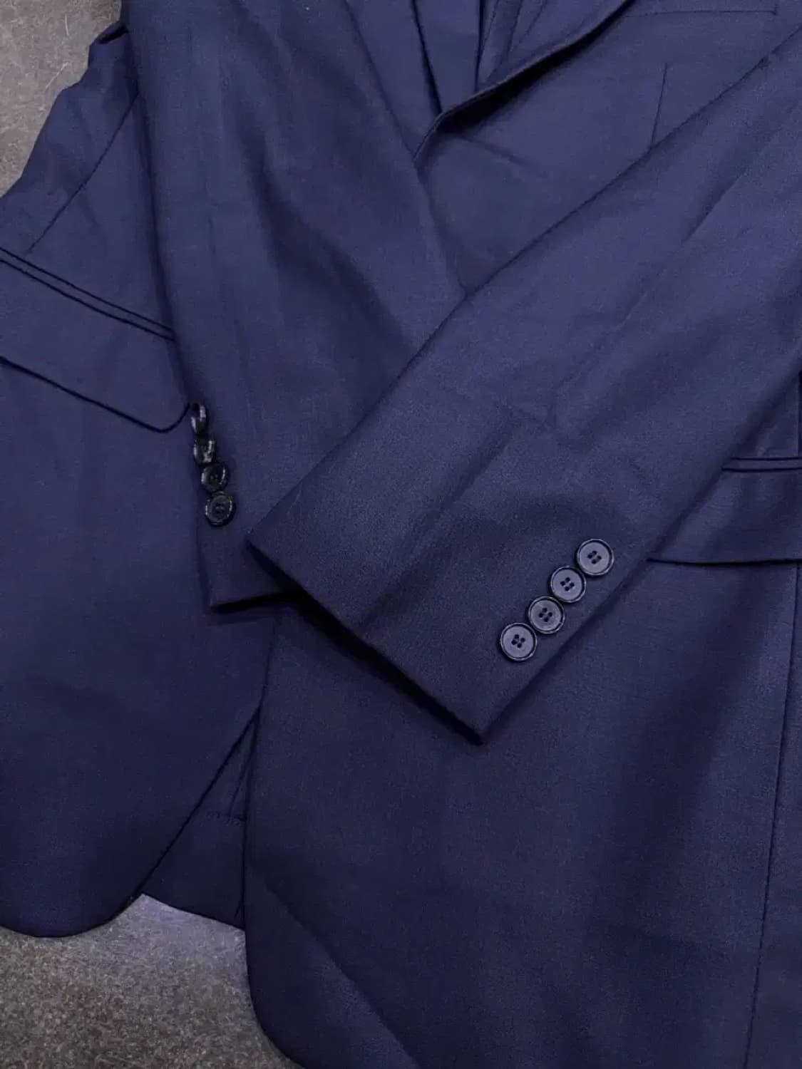 솔리드옴므 우영미 슬림 싱글 투버튼 블레이저 자켓 100 상품이미지5