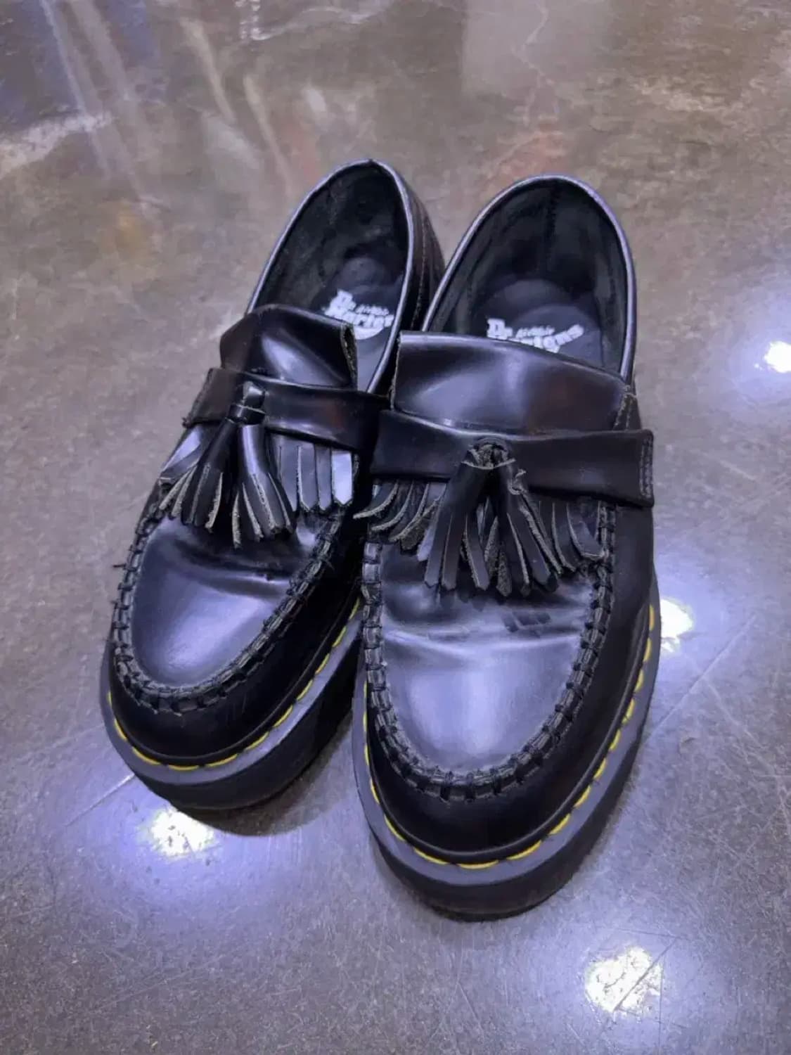 닥터마틴 아드리안 쿼드 태슬 로퍼 블랙 250 상품이미지2