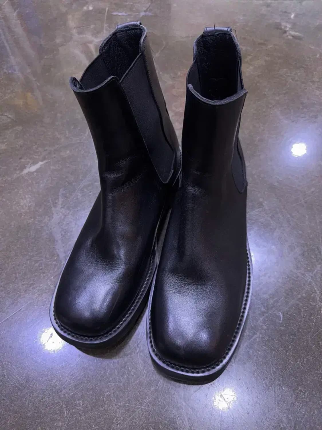 무신사스탠다드 스퀘어 라운드토 첼시부츠 275 상품이미지2