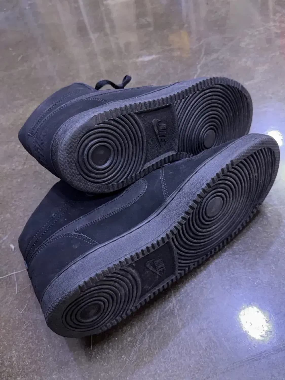 나이키 에버논 미드 트리플블랙 슈즈 누벅 275 상품이미지8