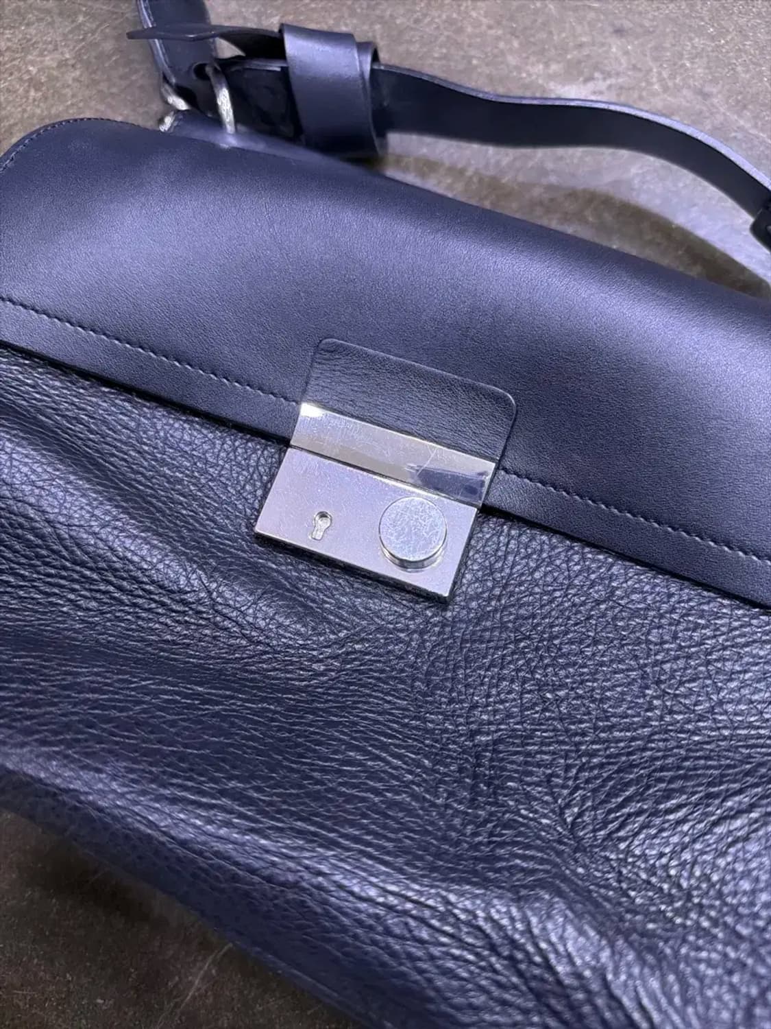 마시모두띠 소가죽 크로스백 토트 핸드백 블랙 상품이미지4