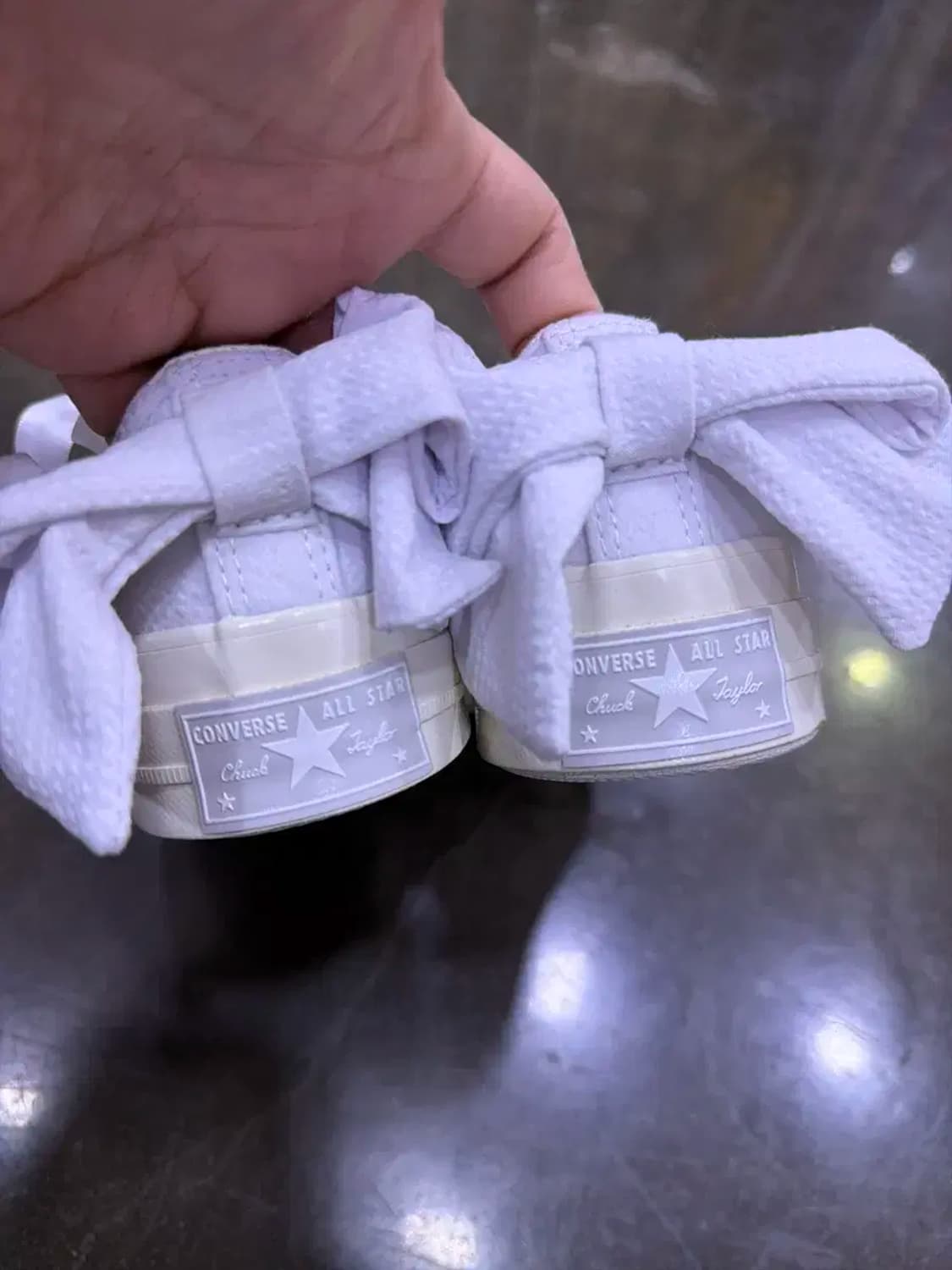 컨버스 올스타 척테일러 70 로우 보우즈 리본 스니커즈 240 상품이미지8