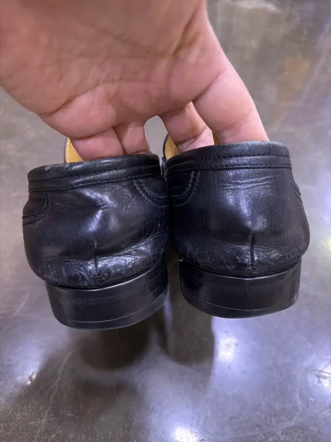 발리 클래식 콜마르 심플 로퍼 블랙 8.5 상품이미지8