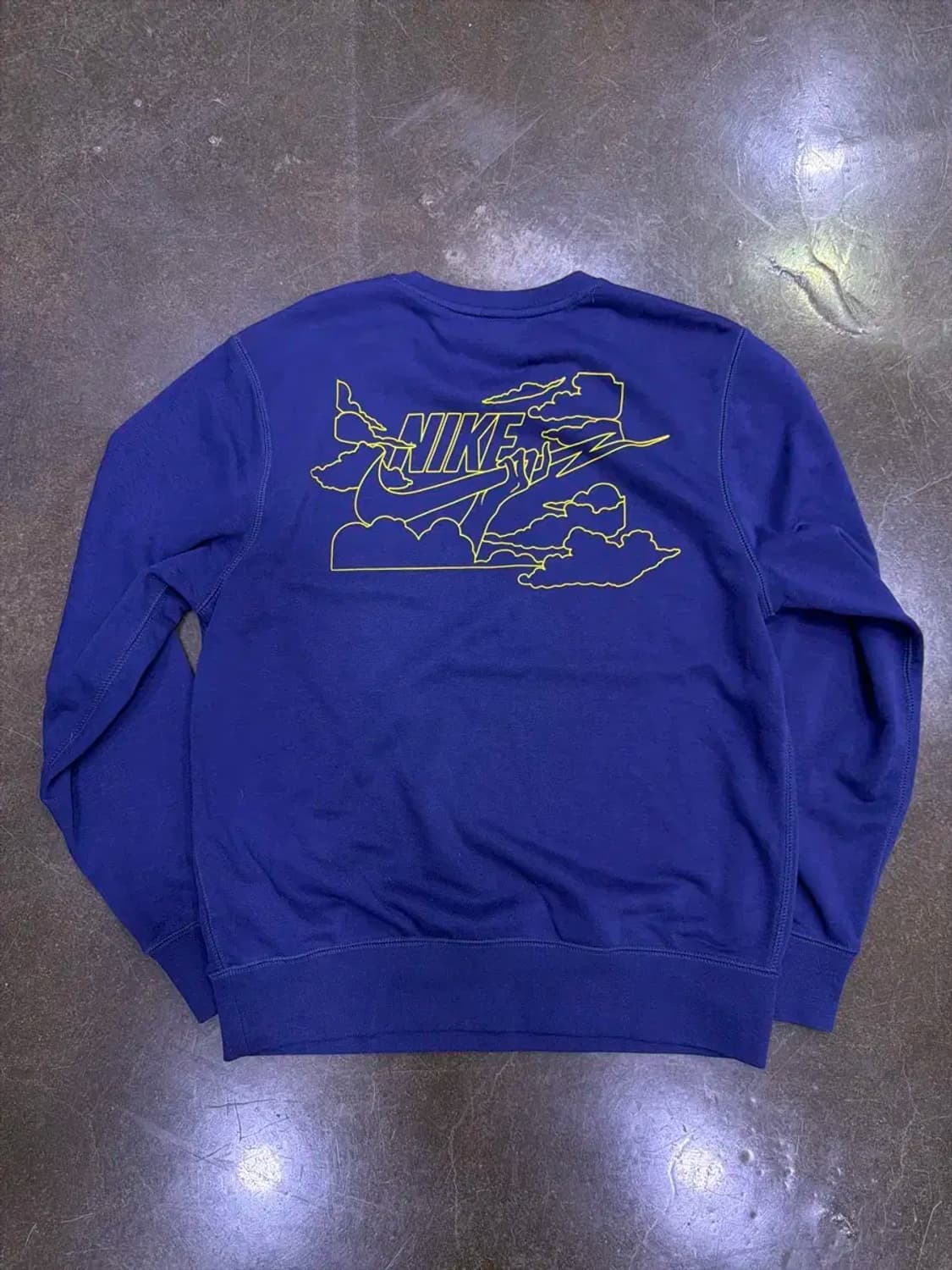 나이키 테리 볼트 크루넥 맨투맨 스웻셔츠 M 상품이미지2