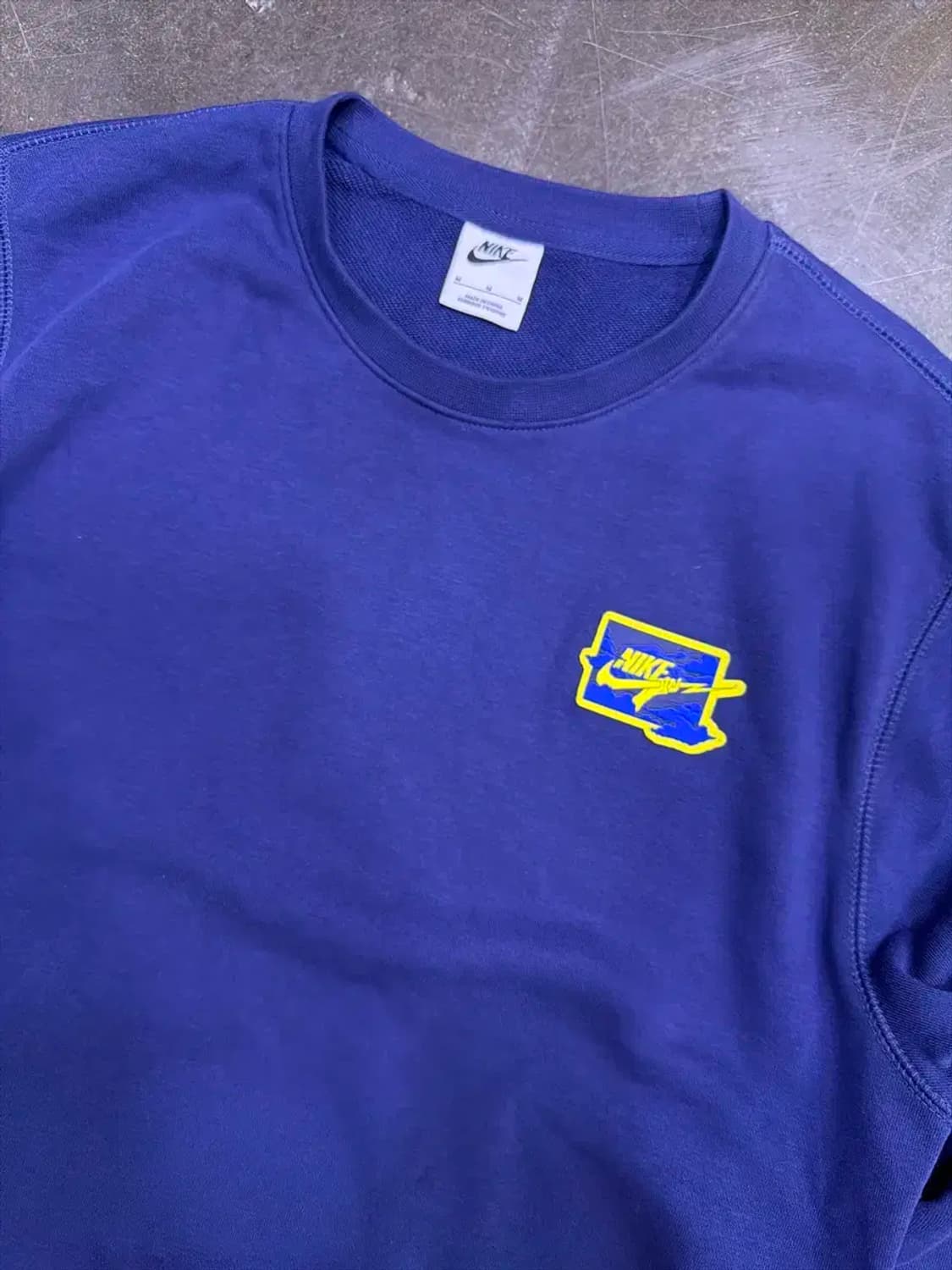 나이키 테리 볼트 크루넥 맨투맨 스웻셔츠 M 상품이미지4