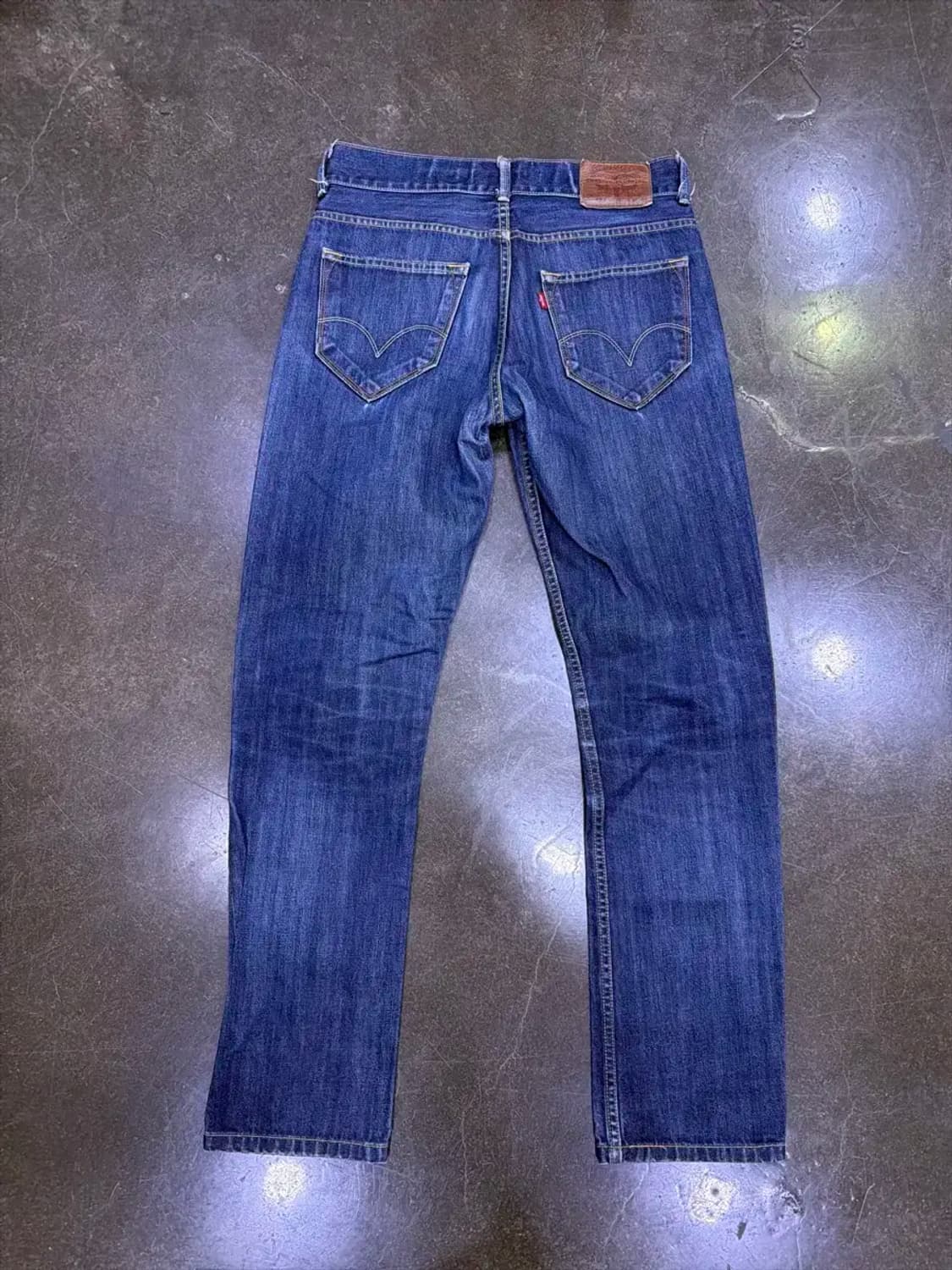 리바이스 523 스트레이트핏 워싱 인디고 데님팬츠 32 상품이미지2