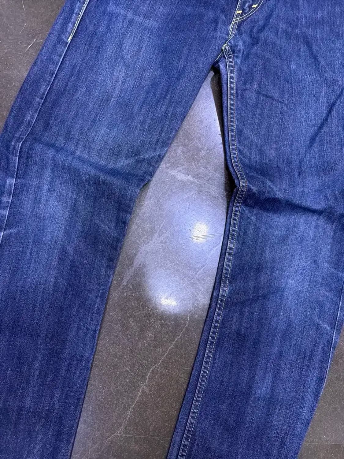 리바이스 523 스트레이트핏 워싱 인디고 데님팬츠 32 상품이미지4