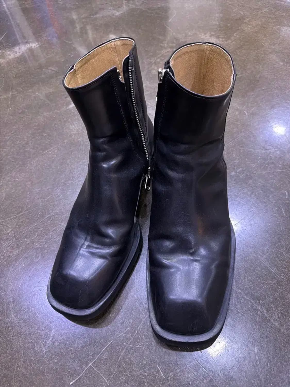 메종미네드 스퀘어토 지퍼 부츠 블랙 260 상품이미지2