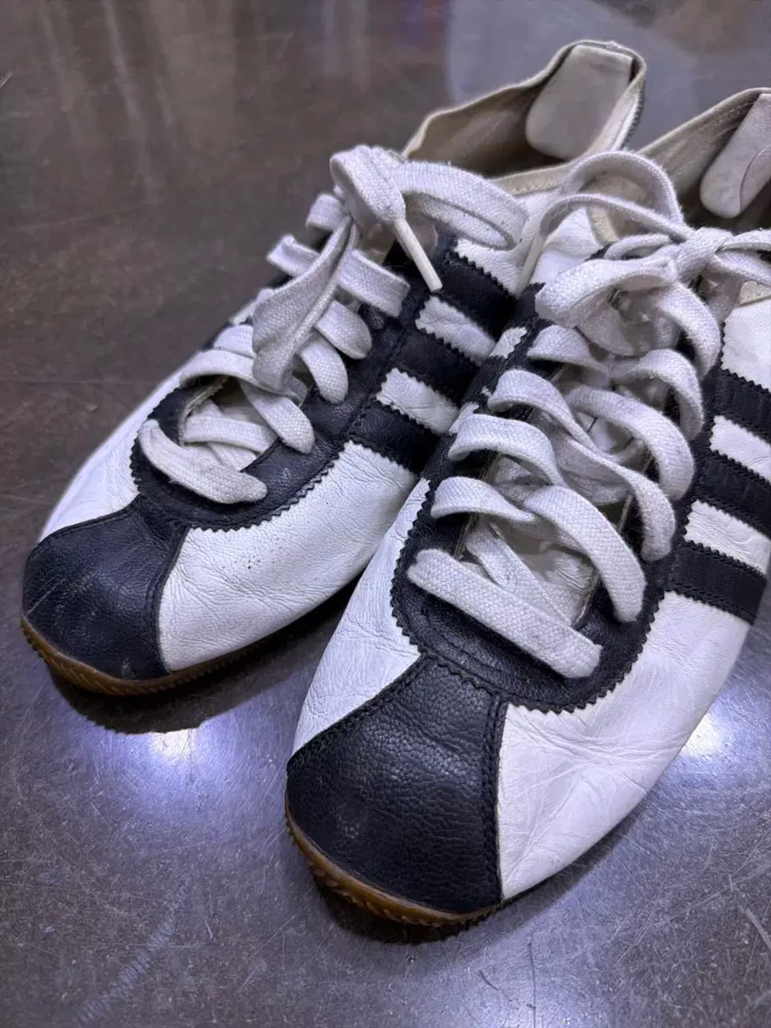 아디다스 오리지널 재팬 스니커즈 화이트 블랙 검 280 상품이미지3