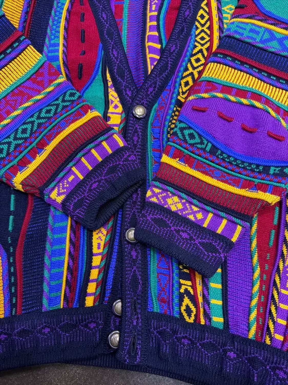 Emaroo 에마루 멀티 컬러 케이블 패턴 헤비 울 니트 가디건 M 상품이미지7
