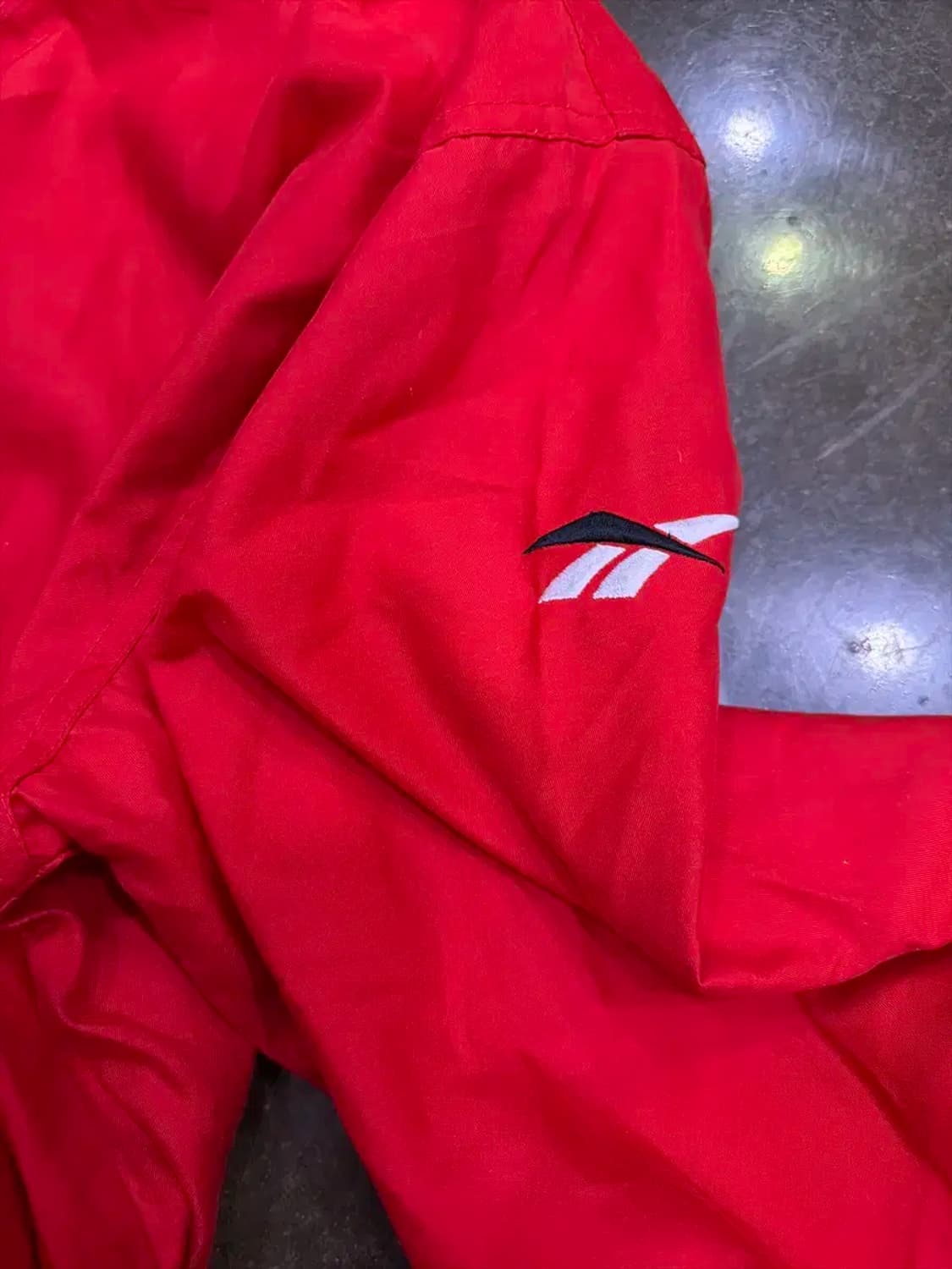 리복 클래식 올드스쿨 V넥 숄더 자수 웜업 바람막이 M 상품이미지6