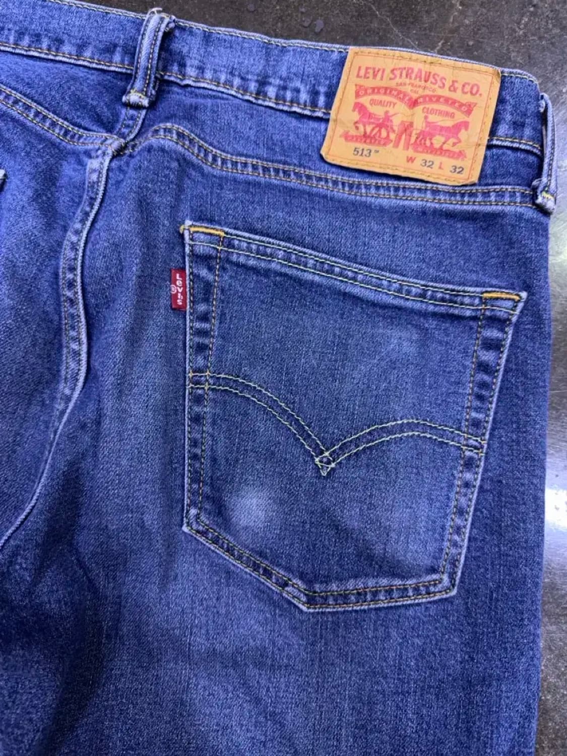 리바이스 513 슬림 스트레이트핏 중청 워싱 데님팬츠 32 상품이미지8