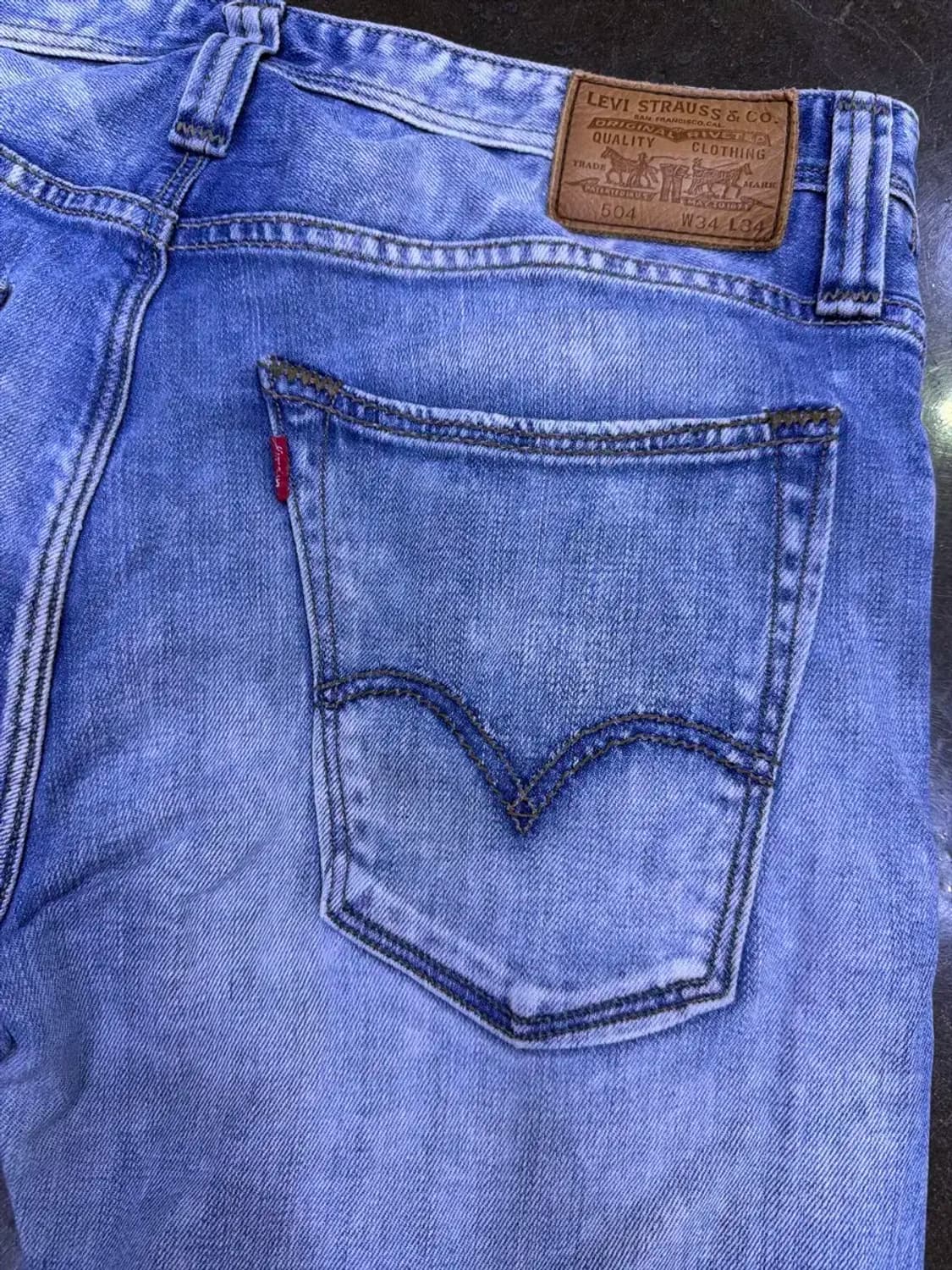 리바이스 504 스트레이트핏 빈티지 타이 워싱 데님팬츠 34 상품이미지7