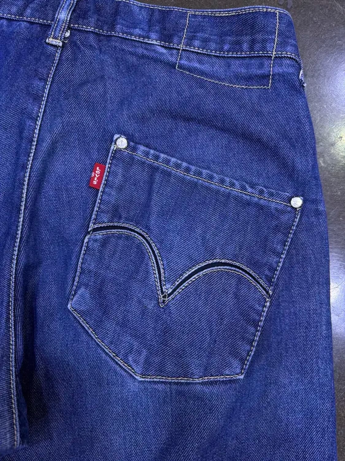 리바이스 엔지니어드진 절개라인 빈티지 데님팬츠 30 상품이미지10