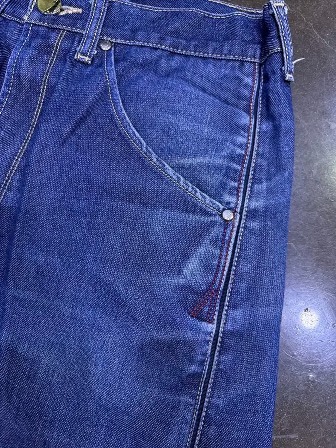 리바이스 엔지니어드진 절개라인 빈티지 데님팬츠 30 상품이미지4