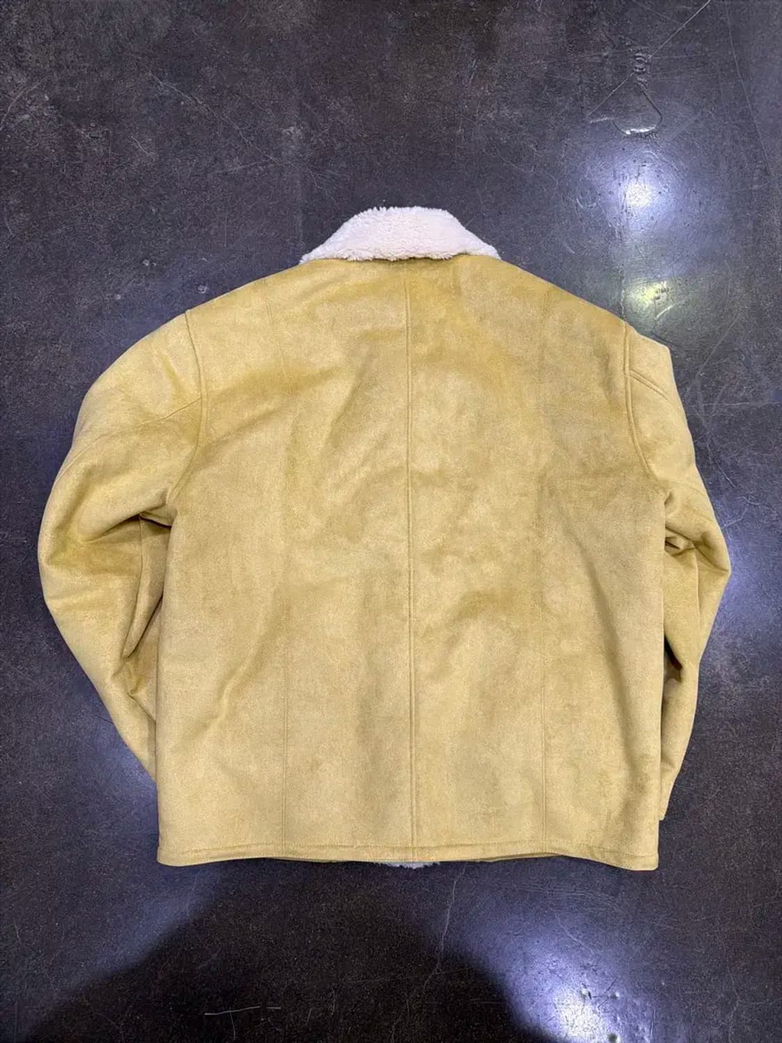 지오다노 스웨이드 라이크 퍼 카멜 무스탕 자켓 S 상품이미지7