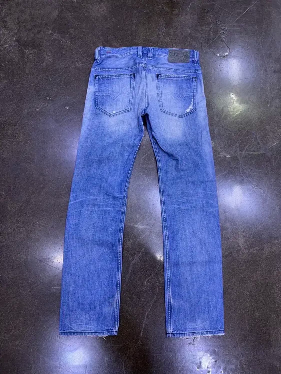 디젤 사파도 레귤러 슬림 스트레이트핏 빈티지 데님팬츠 28 상품이미지2