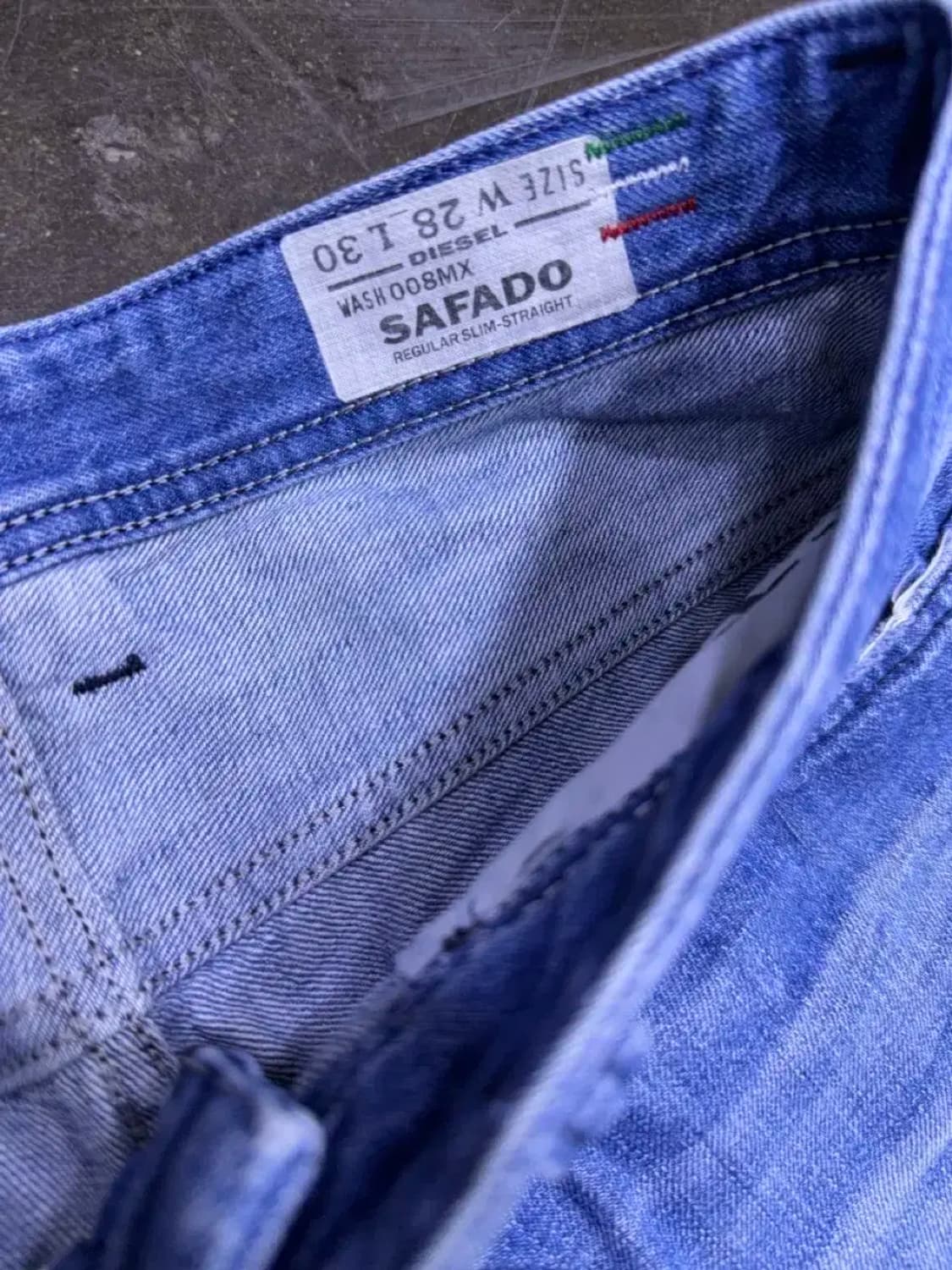 디젤 사파도 레귤러 슬림 스트레이트핏 빈티지 데님팬츠 28 상품이미지9