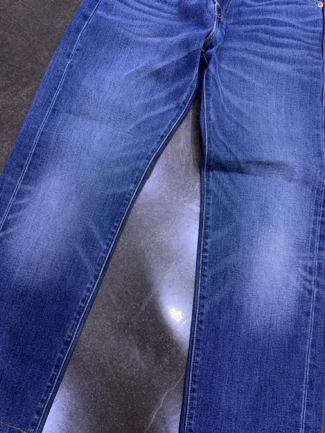 리바이스 505 프리미엄 빅E 약기모 워싱 레귤러 데님팬츠 30 상품이미지5