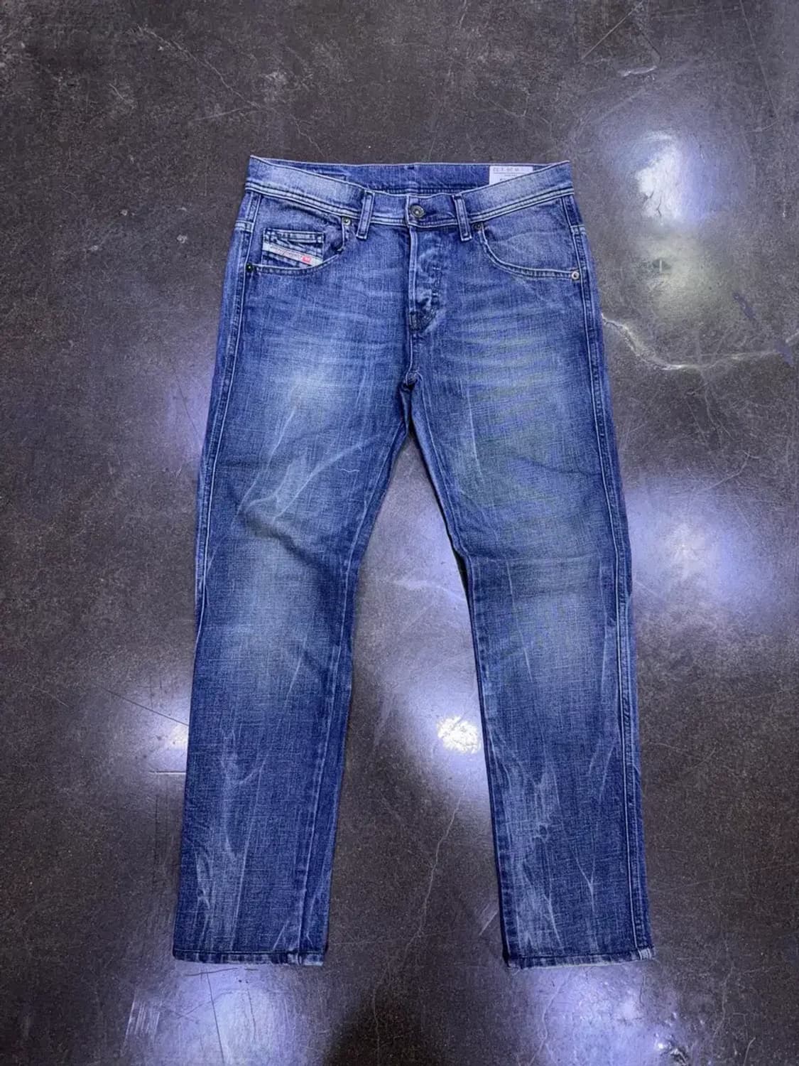 디젤 Staffy 스태피 레귤러 테이퍼드핏 빈티지 데님팬츠 28 상품이미지1