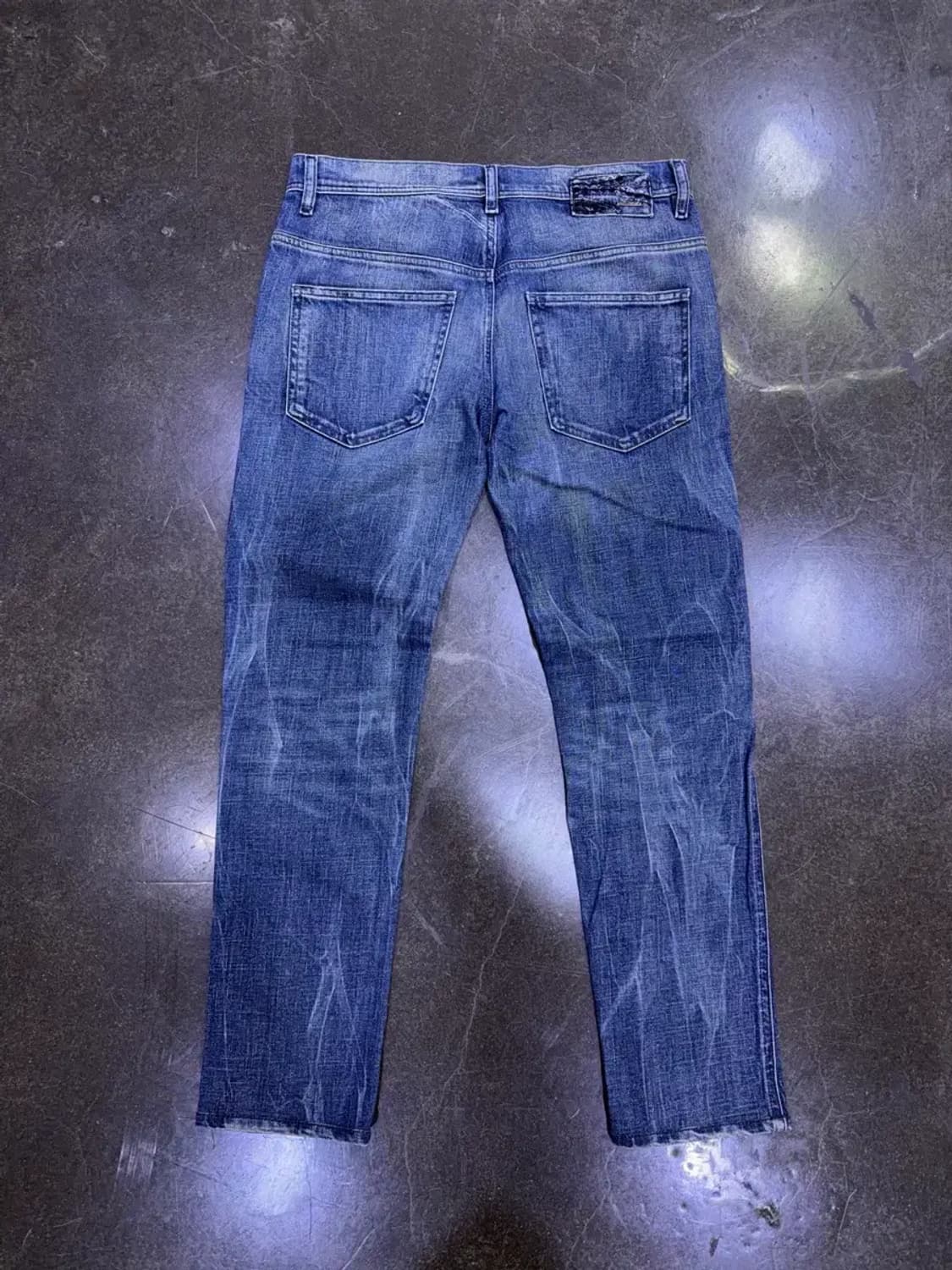 디젤 Staffy 스태피 레귤러 테이퍼드핏 빈티지 데님팬츠 28 상품이미지2