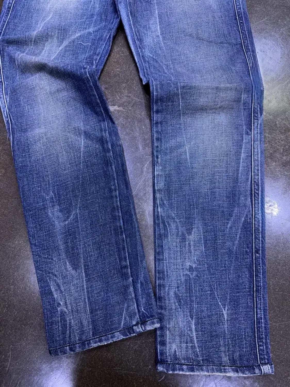 디젤 Staffy 스태피 레귤러 테이퍼드핏 빈티지 데님팬츠 28 상품이미지5