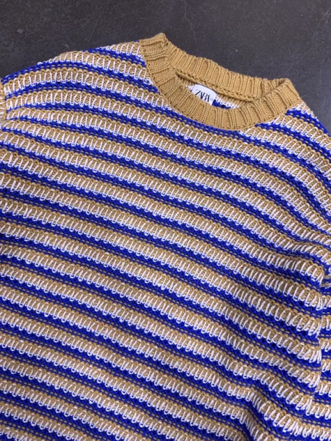 자라 컬러 배색 케이블 니트 스웨터 L 상품이미지3