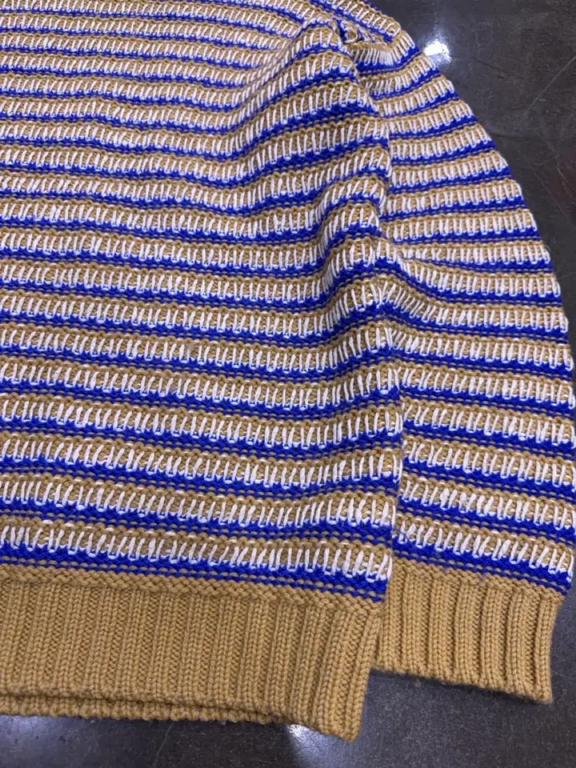 자라 컬러 배색 케이블 니트 스웨터 L 상품이미지4