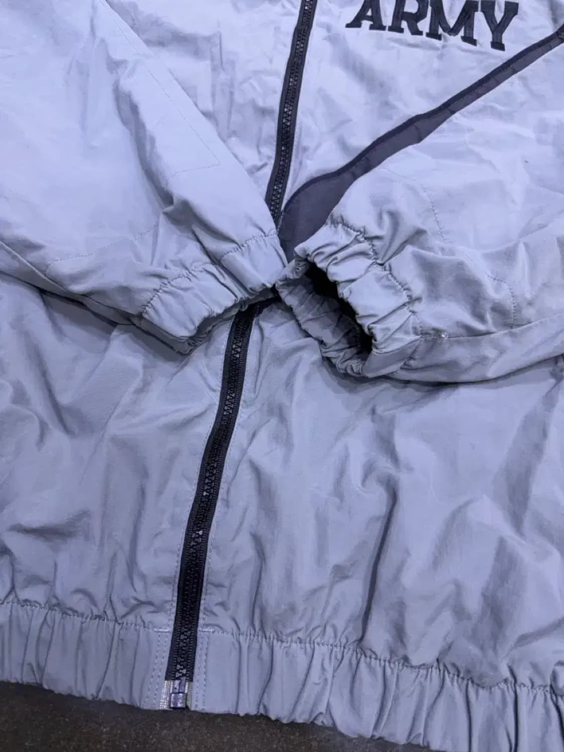미군 ARMY 트레이닝 IPFU 바람막이 점퍼 봄버 L 상품이미지5