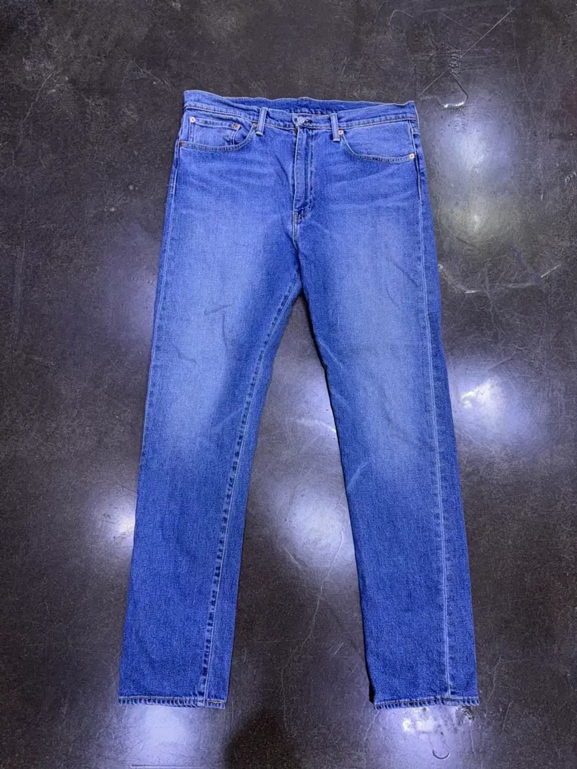리바이스 522 슬림 테이퍼드핏 중청 워싱 데님팬츠 36 상품이미지1