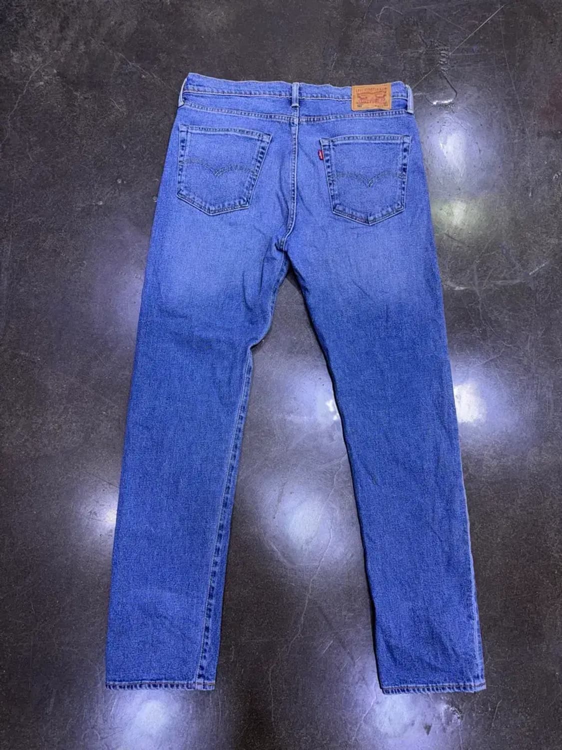 리바이스 522 슬림 테이퍼드핏 중청 워싱 데님팬츠 36 상품이미지2