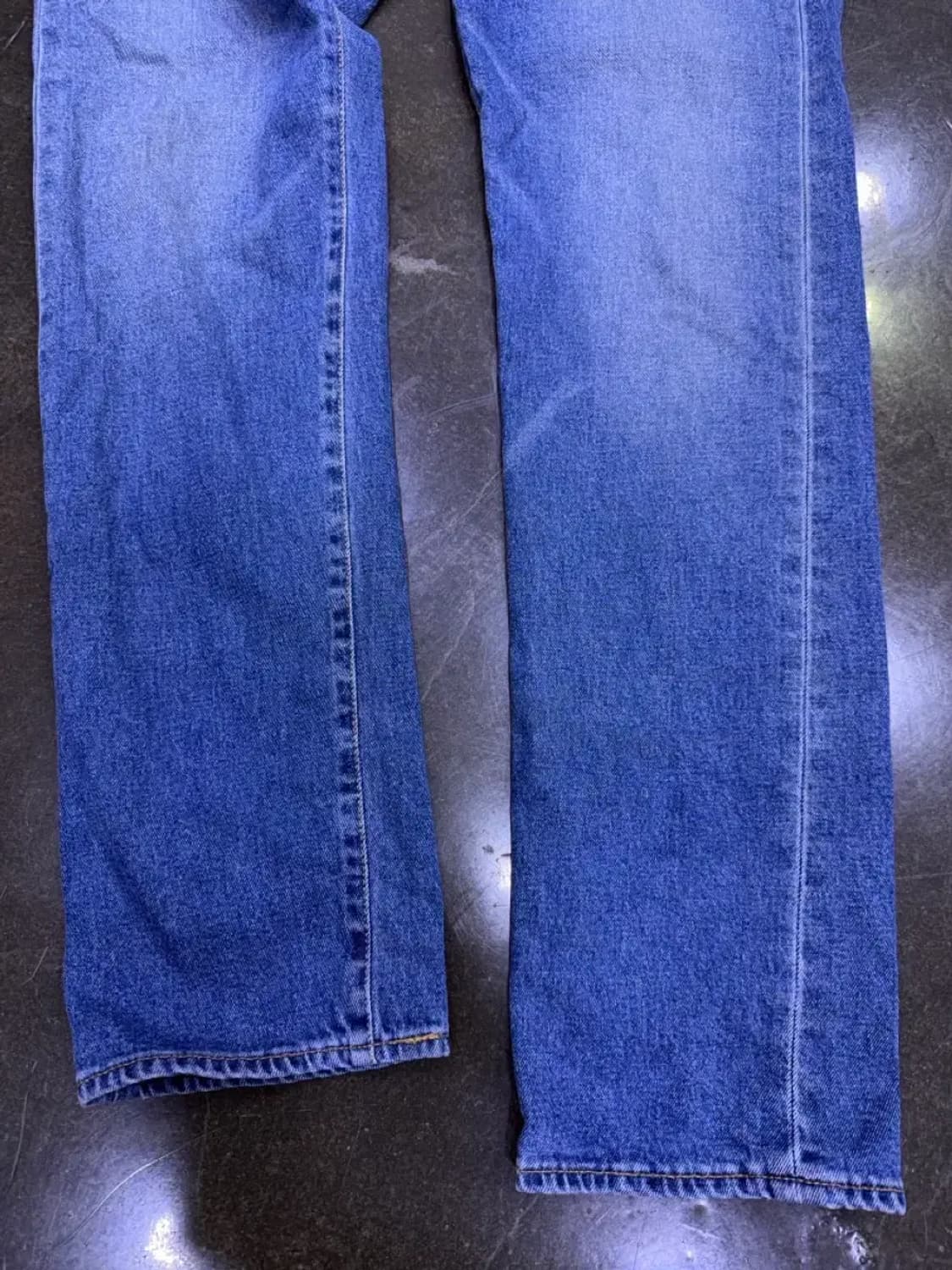 리바이스 522 슬림 테이퍼드핏 중청 워싱 데님팬츠 36 상품이미지5