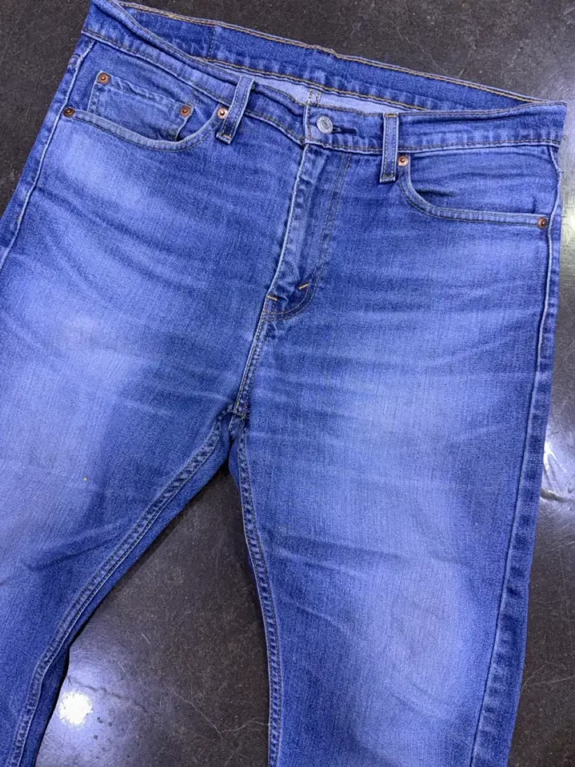 리바이스 510 슬림 스트레이트핏 중청 워싱 데님팬츠 32 상품이미지3