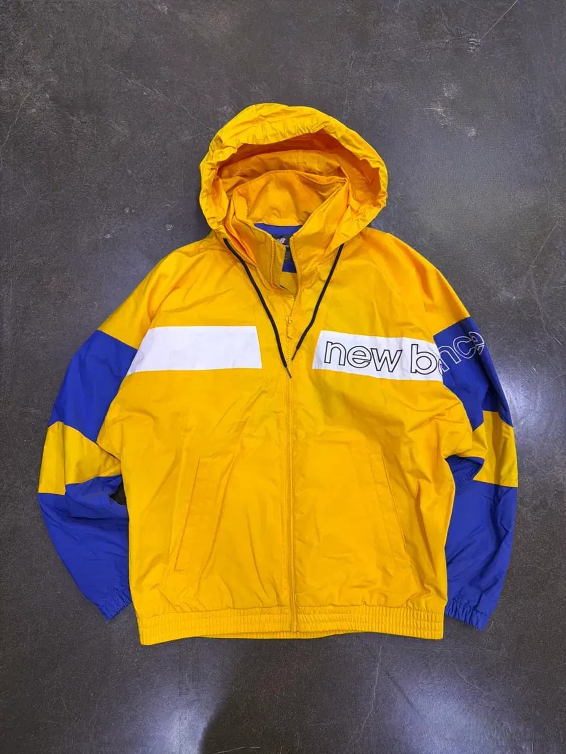 뉴발란스 레트로 배색 바람막이 옐로우 블루 L 상품이미지2