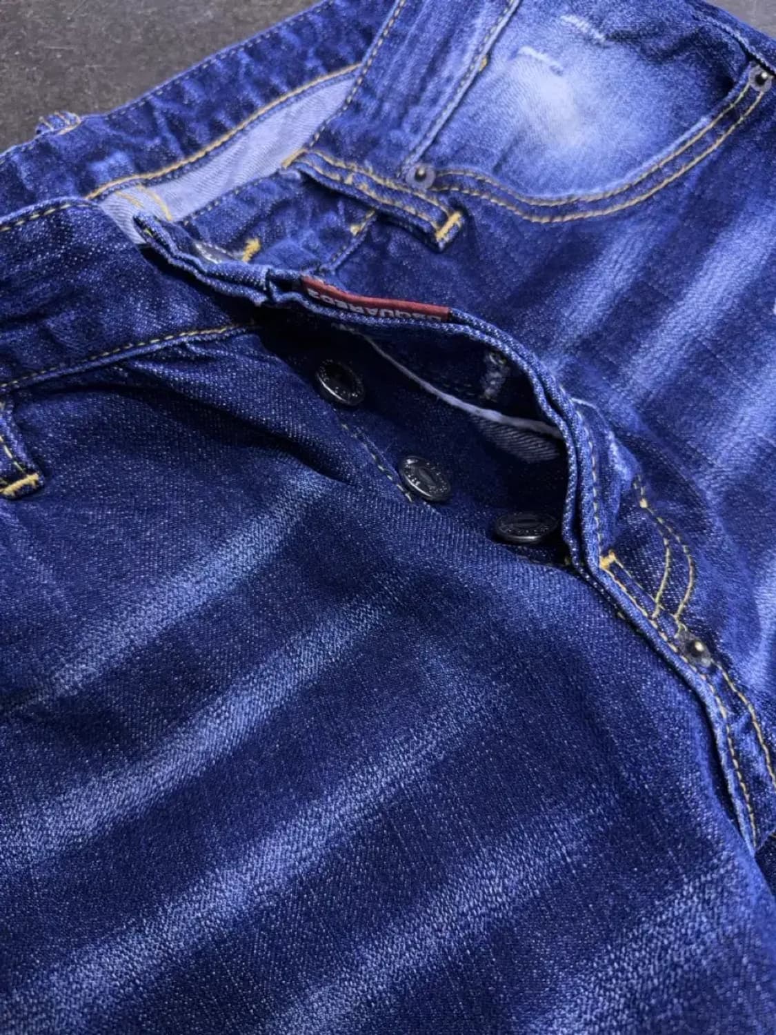 디스퀘어드2 워싱 페인팅 쿨가이진 데님팬츠 46 상품이미지8