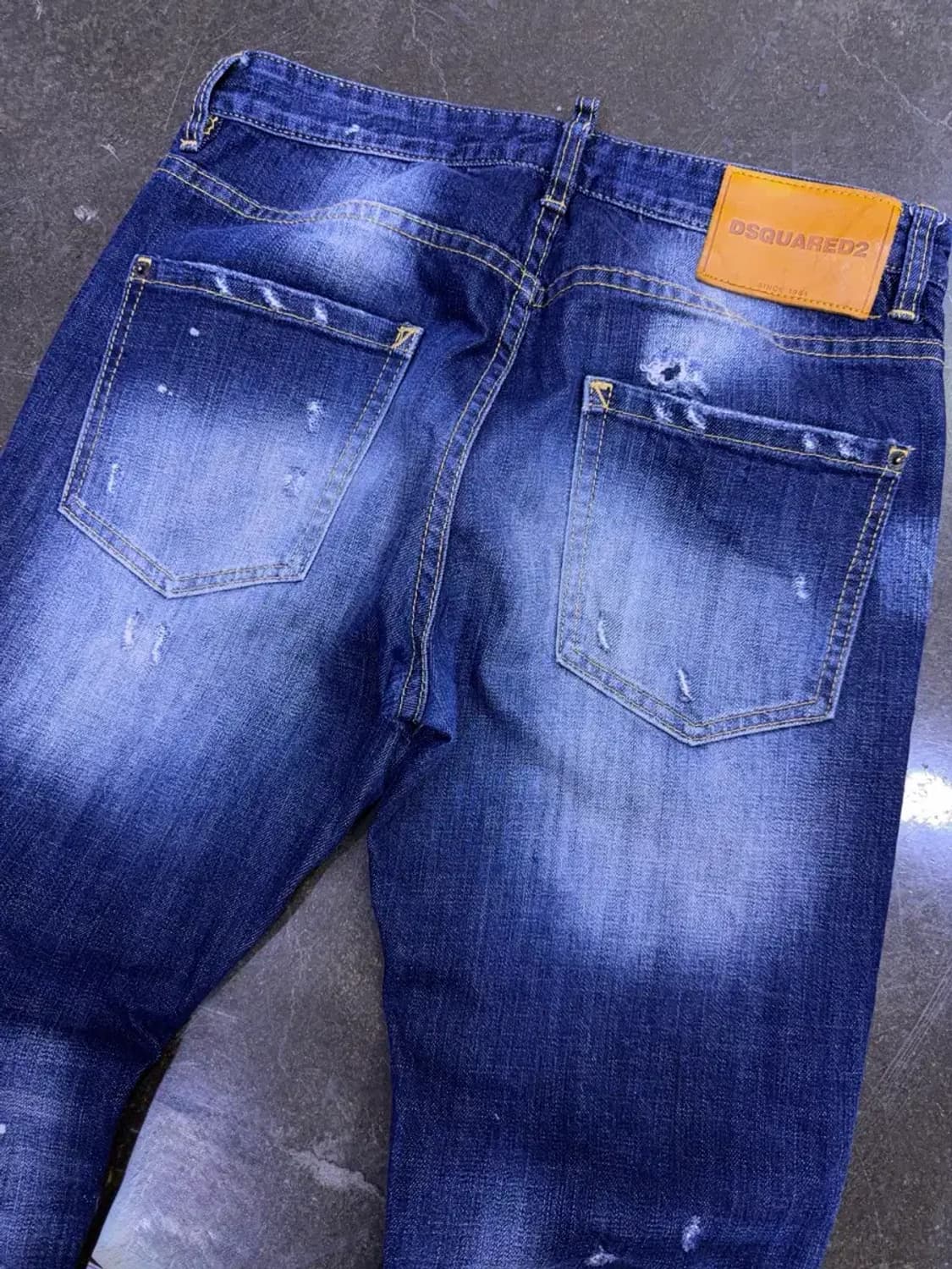 디스퀘어드2 워싱 페인팅 쿨가이진 데님팬츠 46 상품이미지9