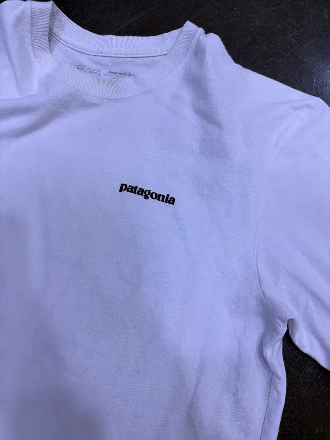 파타고니아 화이트 피쉬 로고 티셔츠 S 상품이미지3