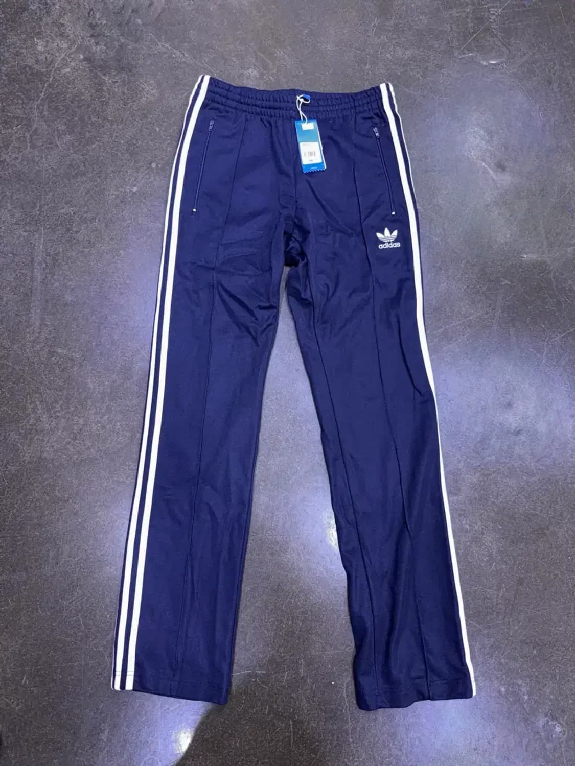 아디다스 아디컬러 클래식 파이어버드 유로파 트랙팬츠 다크블루 100 상품이미지2