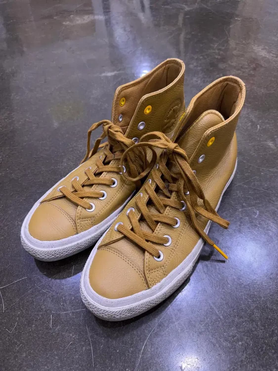 컨버스 올스타 척테일러 투 프리미엄 레더 로우슈가 270 상품이미지1