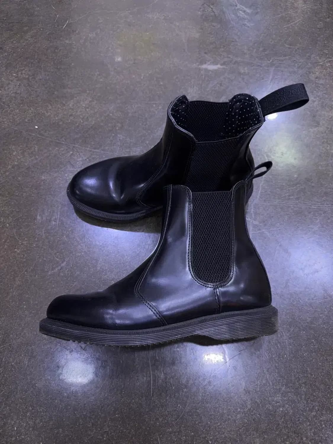 닥터마틴 첼시부츠 플로라 블랙 230 상품이미지5