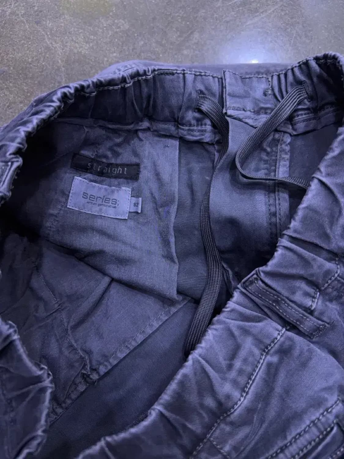시리즈 면텐셜 다잉 스트레이트 팬츠 차콜 32 상품이미지9