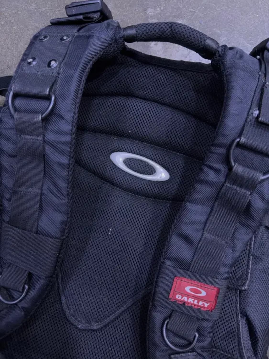 오클리 택티컬 멀티 유틸리티 백팩 블랙 상품이미지10