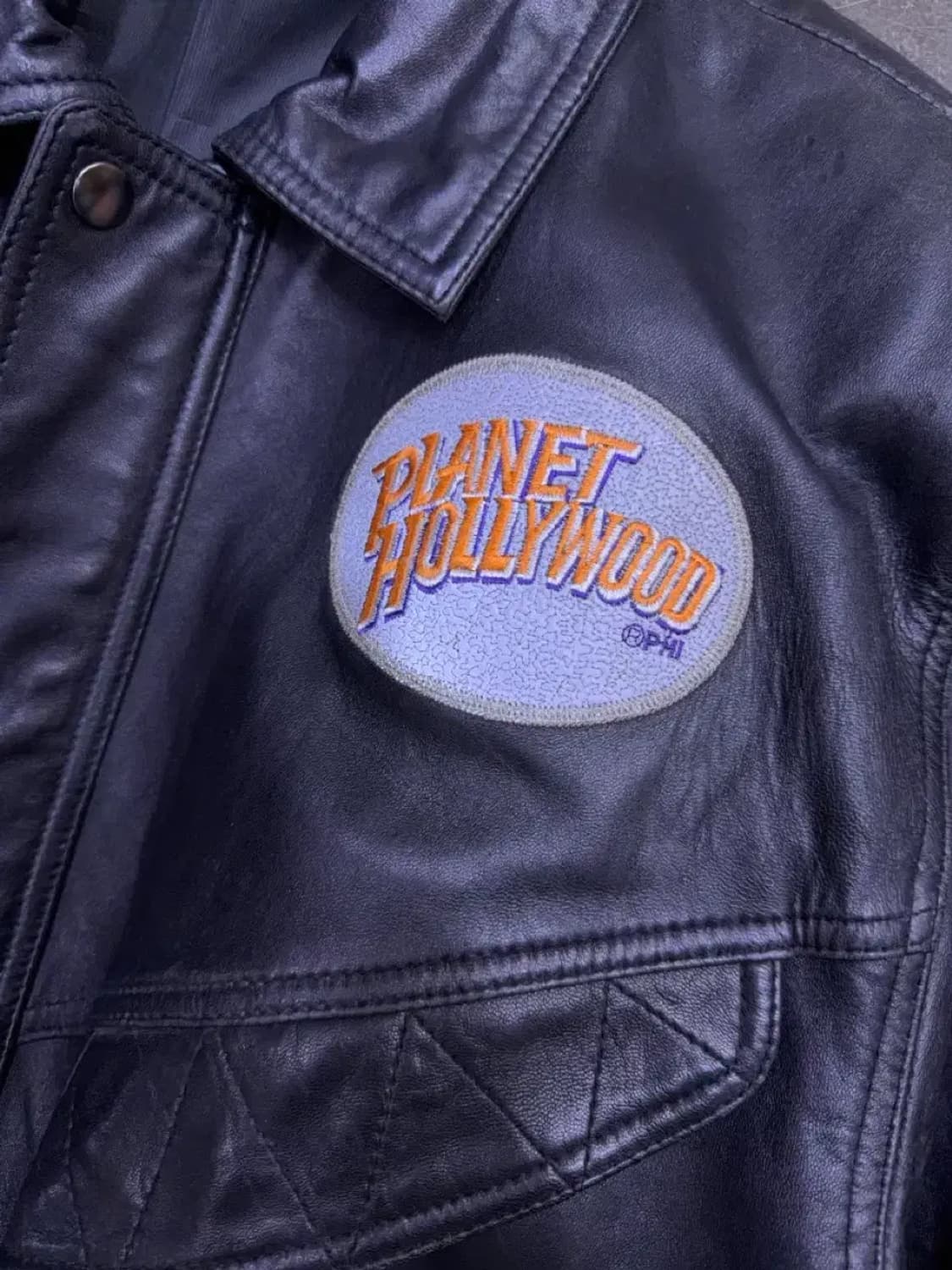 플래닛 할리우드 워싱턴 자수 양가죽 레더 봄버자켓 M 상품이미지4