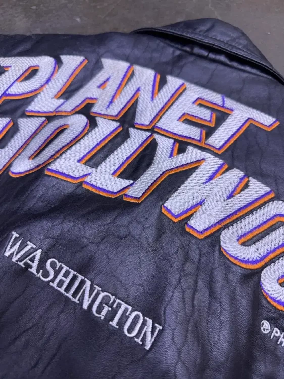 플래닛 할리우드 워싱턴 자수 양가죽 레더 봄버자켓 M 상품이미지9